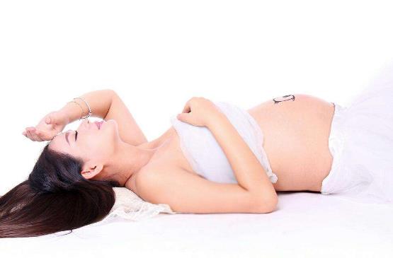 拍孕妈照对宝宝有影响吗？